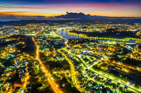 Widok Lotu Ptaka Lat Miasta Noc Zachód Słońca Piękne Miejsce — Zdjęcie stockowe