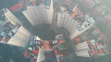 21. yüzyılda Vietnam 'ın kentsel gelişimini gösteren yerleşim bölgesiyle Saigon şehir manzarası.
