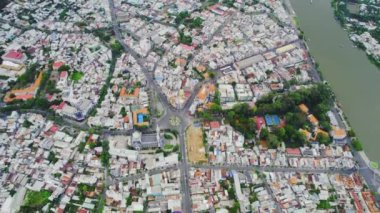 Thu Dau Mot şehri, Binh Duong Eyaleti, Vietnam, hava manzaralı. Burası Vietnam 'ın Güneydoğu bölgesinde yeni kurulan bir şehir.