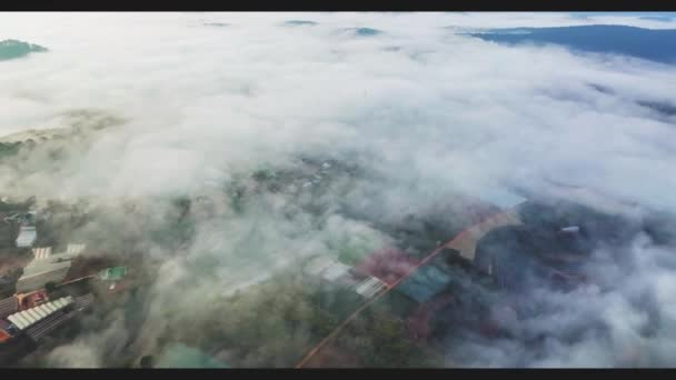 Вид Воздуха Пригороды Сюань Тхо Возле Города Лат Утром Туманным — стоковое видео