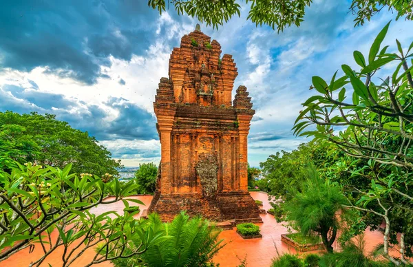 stock image Aerial view Nhan Tower in Phu Yen, Vietnam. This is an artistic architectural work of Champa people built in 12th century with terracotta, recognized as a national architectural art monument Vietnam