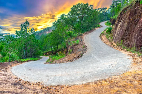 Pass Road Leads Village High Mountain Highlands Lat Climate Cool — Stock Photo, Image