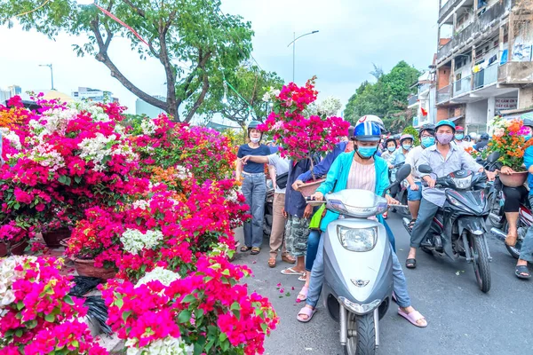 Chi Minh City Vietnam Gennaio 2023 Gente Vietnamita Alla Guida — Foto Stock