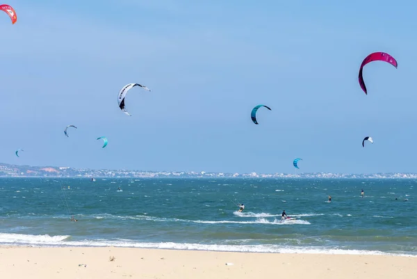 Mui Vietnam Şubat 2023 Uçurtma Sörfü Mui Körfezi Nde Birçok — Stok fotoğraf