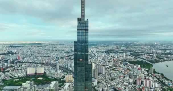 Luchtfoto Van Chi Minh Futuristische Wolkenkrabber Stedelijke Skyline Een Winterdag — Stockvideo