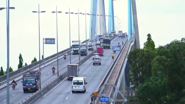 Виньлонг Вьетнам Апреля 2022 Года Мост Мой Тхань Город Виньлонг — стоковое видео