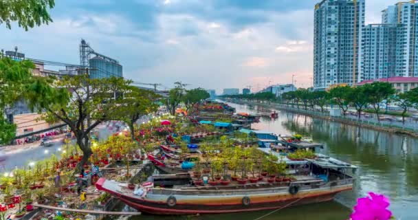 Мин Вьетнам Января 2023 Года Отсрочка Цветения Лодки Рынке Вдоль — стоковое видео