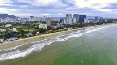 Vung Tau şehri ve kıyıları, Vietnam. Vung Tau, Vietnam 'ın güneyinde ünlü bir turizm kıyı kentidir. Seyahat kavramı