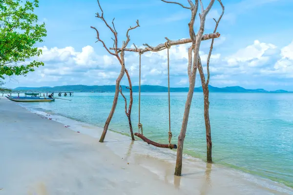 stock image Beautiful beach on sunny morning. Travel discover Phu Quoc Island, Vietnam's great