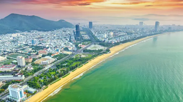 stock image The coastal city of Quy Nhon seen from above in the morning, beautiful coastline. This is a city that attracts to relax in central Vietnam