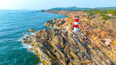 Ganh Den Deniz Feneri, Phu Yen. Burası Vietnam 'ın ünlü bir turistik mekanı.