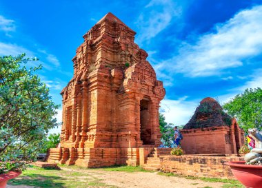 Ayutthaya, Tayland 'daki tapınağı dava eden ne?
