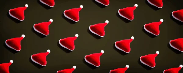 Padrão Pequenos Chapéus Papai Noel Vista Aérea Flat Lay — Fotografia de Stock