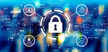 Gece büyük şehir ışıklarıyla internet ağı güvenliği kavramı