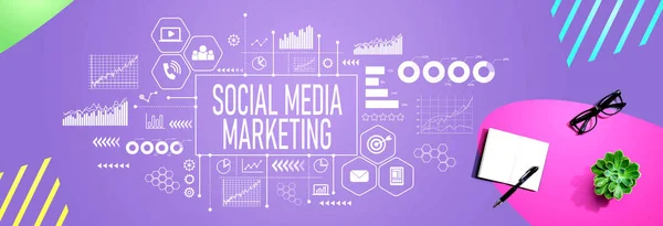 Social Media Marketing Theme Notebook Pen — Foto de Stock