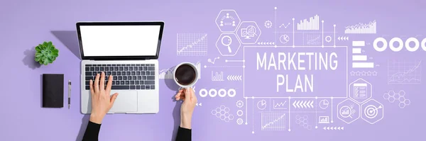 Marketing Plan Thema Met Persoon Met Behulp Van Een Laptop — Stockfoto