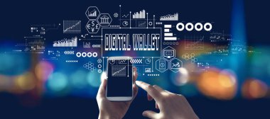 Dijital Cüzdan - Dijital kişisel velayet kripto kişisel velayet cüzdanı etkinleştirildi gece bir şehirde akıllı telefon kullanan kişi ile özel anahtarlar