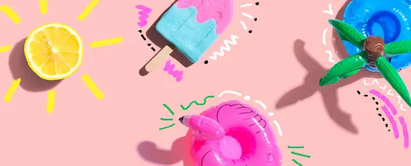 Summer Concept Flamingo Float Lemon Sunlight Popsicle Flat Lay 스톡 이미지