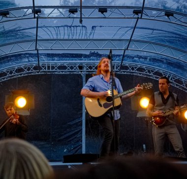 HELSINGBORG; SVEDEN 10 HAZİRAN 2008 İsveçli müzik sanatçısı Lars Winnerbck