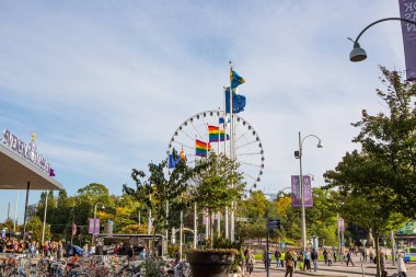 GOTHENBURG, SWEDEN, 30 Eylül 2017: Gothenburg, İsveç 'teki Liseberg eğlence parkına bakış