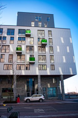 İsveç 'in Malmö kentindeki Fütürist Hyllie istasyonunda modern binalar inşa edildi.