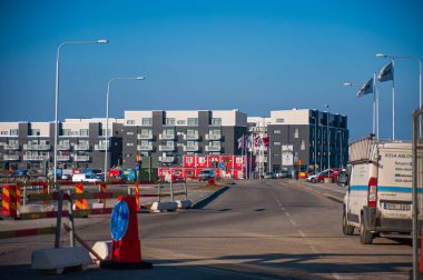 İsveç 'in Malmö kentindeki Fütürist Hyllie istasyonunda modern binalar inşa edildi.