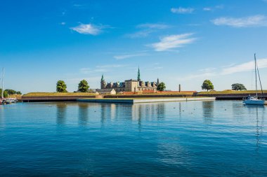 Danimarka 'nın Elsinore kentindeki Hamlet Şatosu' na bakış