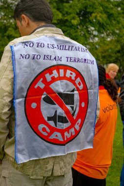 MALMO, SWEDEN, 20 Eylül 2008: Savaş karşıtı protesto