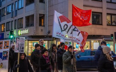 İranlı Kadın Özgürlüğü Gösterisi Malmö, İsveç 'te