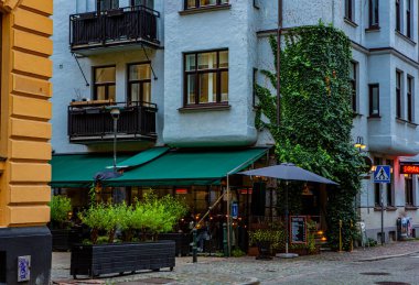 Gamla Vaster, Malmö, İsveç 'te sokak köşesindeki mavi ev.
