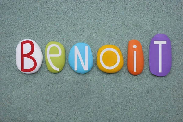 Benoit Γαλλικό Αρσενικό Δοσμένο Όνομα Αποτελείται Πολύχρωμα Γράμματα Πέτρα Πάνω — Φωτογραφία Αρχείου