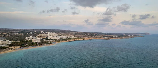 Luftaufnahme Der Küste Des Ferienortes Ayia Napa Abend Drohnenlandschaft Der — Stockfoto