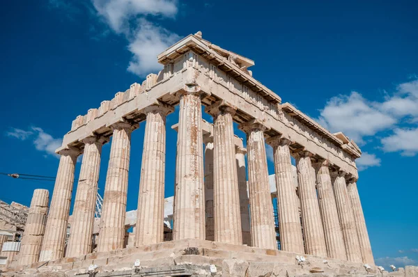 Oude Tempel Van Parthenon Met Symmetrische Zuilen Acropolis Heuvel Athene — Stockfoto