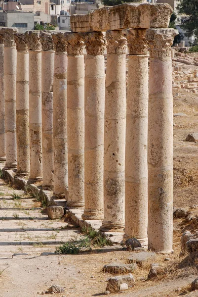 Oude Zuilen Uit Jerash Romeinse Stad Jordanië Cardo Colonnaded Straat — Stockfoto