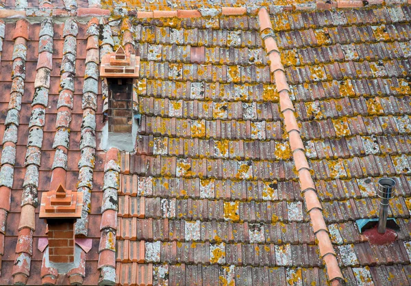 Telhados Casa Com Azulejos Chaminés Arquitetura Abstrata — Fotografia de Stock