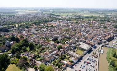 Kent Birleşik Krallık 'taki Sandwich köyünün insansız hava aracı manzarası. Köylerin en iyi manzara manzarası.
