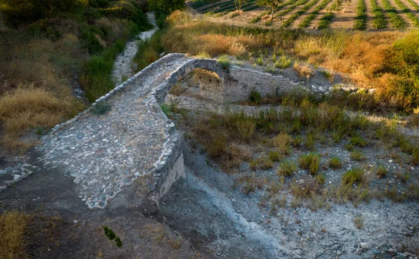 Drone Vista Del Puente Medieval Veneciano Skarfos Paphos Chipre —  Fotos de Stock