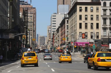 New York, Usa, 18 Temmuz 2011: New York City, Usa sokaklarında taksiler