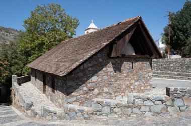 Antik Hıristiyan Ortodoks geleneksel kilisesi taşlamış. Metamorfosis Sotiros. Kıbrıs 'ın Palaichori köyü. Unesco dünya mirası