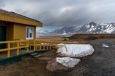 İzlanda 'da kışın tatil pansiyonu. Snaefellsnes İzlanda Yarımadası