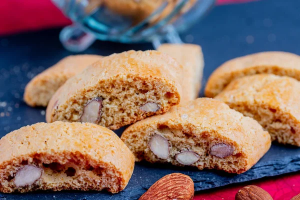 stock image Closeup of freshly baked Italian almond cantuccini biscuits.