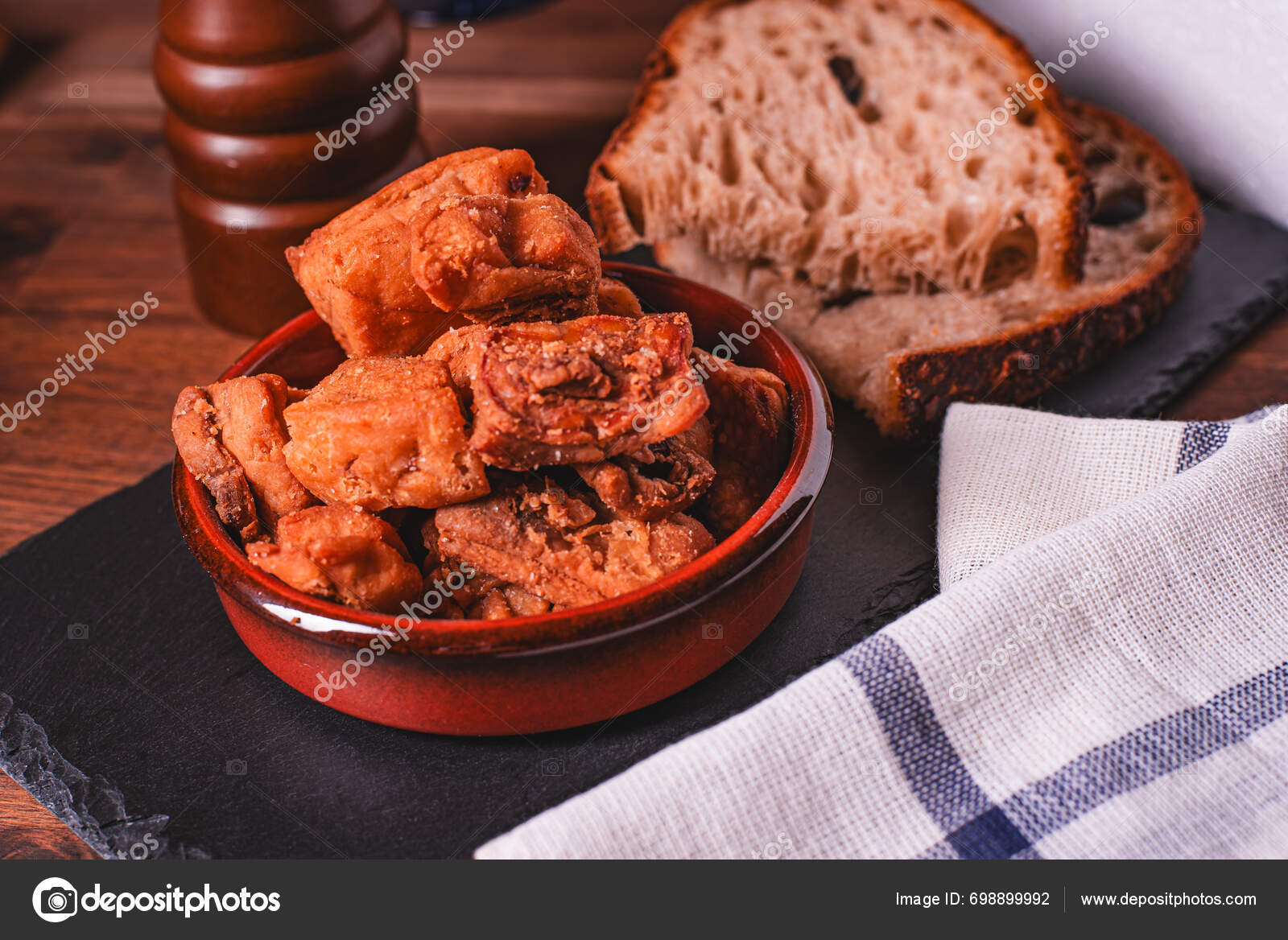 Pork Crackling Chicharrones Deep Fried Pork Rinds Crispy Pork Skin ...