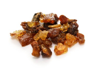 Myrrh reçinesi, Doğu 'nun üç bilge adamının İsa' ya sunduğu üç hediyeden biri..