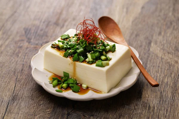 Chilled Tofu Topped Garlic Chive Soy Sauce Japanese Food — Stock Photo, Image