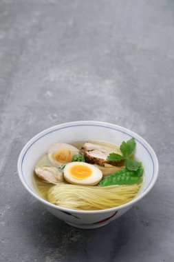 Shio ramen, Japon rameninin tuz bazlı çorbası ile karakterize edilen bir çeşididir..