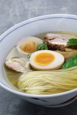 Shio ramen, Japon rameninin tuz bazlı çorbası ile karakterize edilen bir çeşididir..