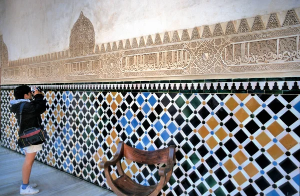 Granada Španělsko July 2022 Turistické Focení Slavné Alhambra Která Palác — Stock fotografie