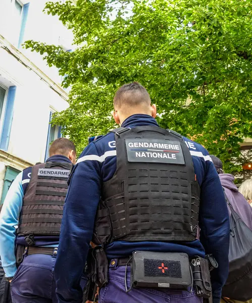 Policía Vista Parte Posterior Chaleco Antibalas Usado Por Policía Francés Fotos de stock libres de derechos