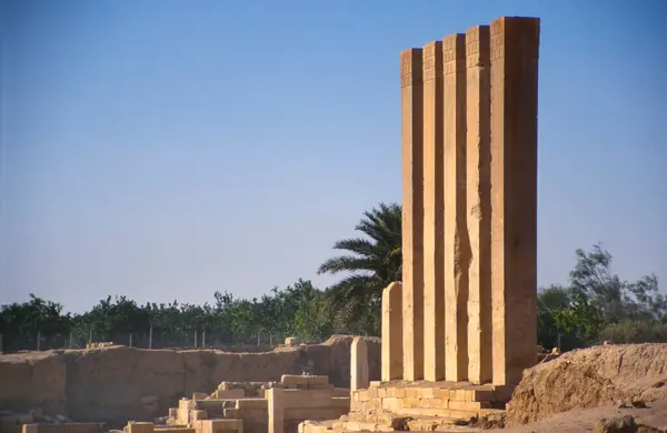 stock image The Baran temple. The ruins of the ancient temple Baran at Marib in Yemen