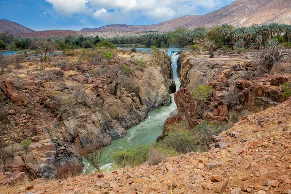 Водопад Эпупа Реке Куэне — стоковое фото